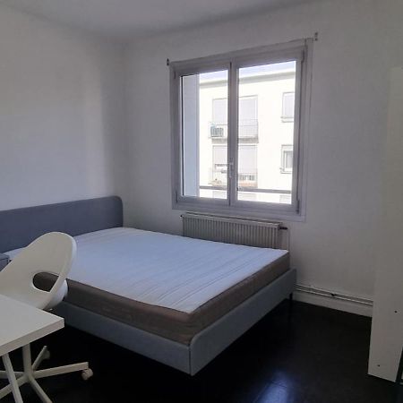 Appartement Calme 3 Chambres Avec Lit Double Wifi - Parking Facile Vandoeuvre-lès-Nancy エクステリア 写真